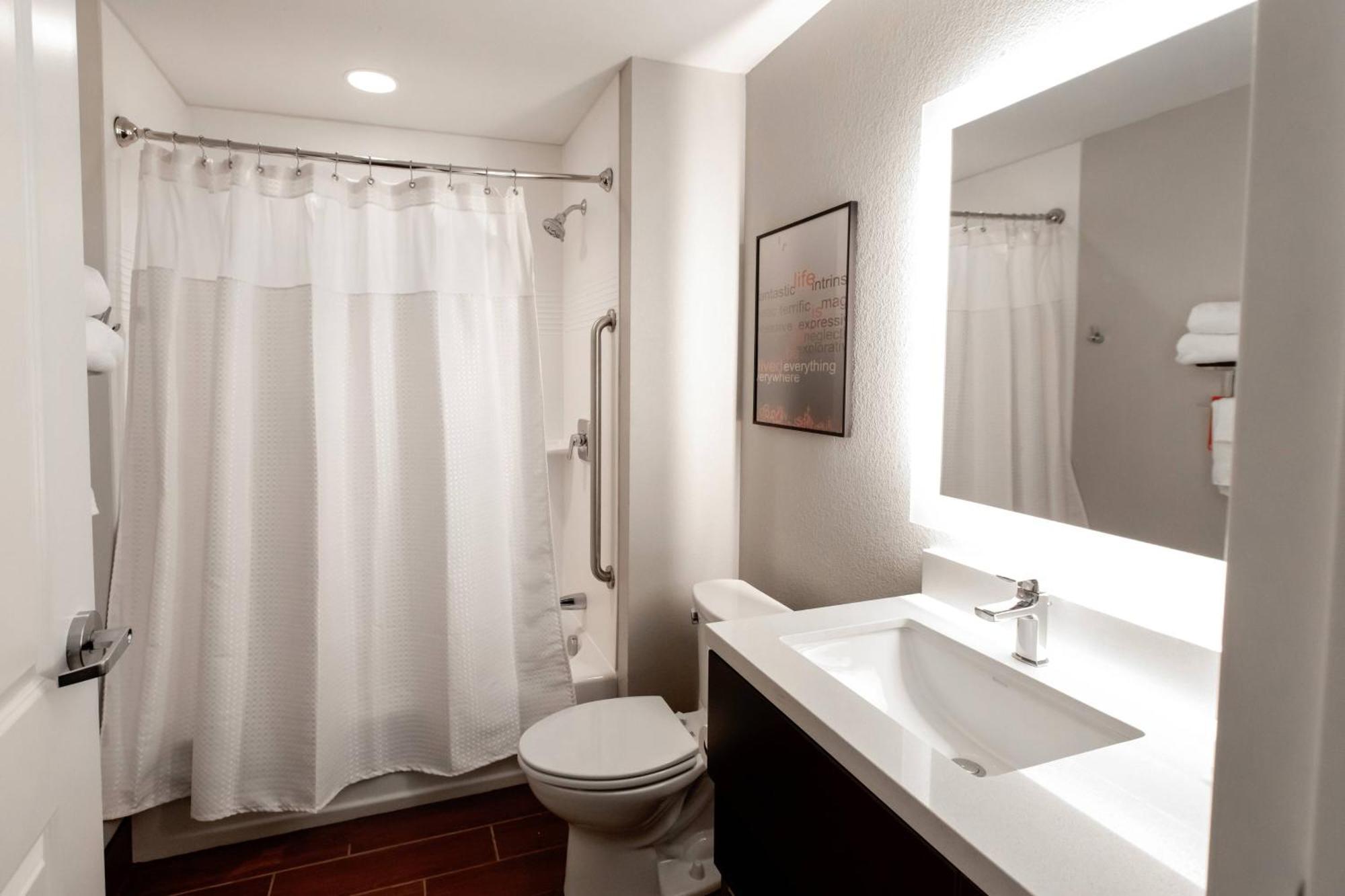 Towneplace Suites By Marriott Louisville Airport Zewnętrze zdjęcie